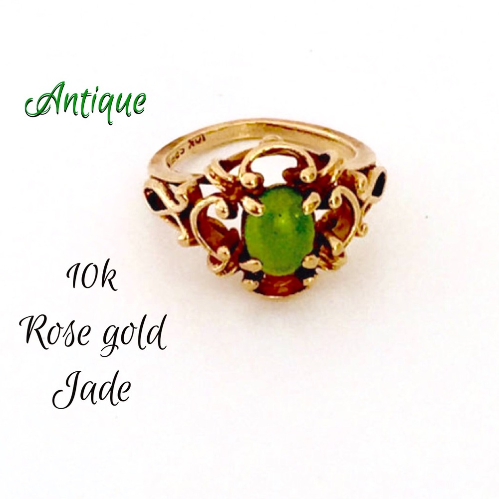 HOLD Antique 10k Rose Gold Jade Ring
